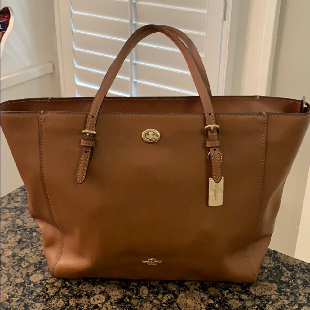 Excellent Condition Coach Purse